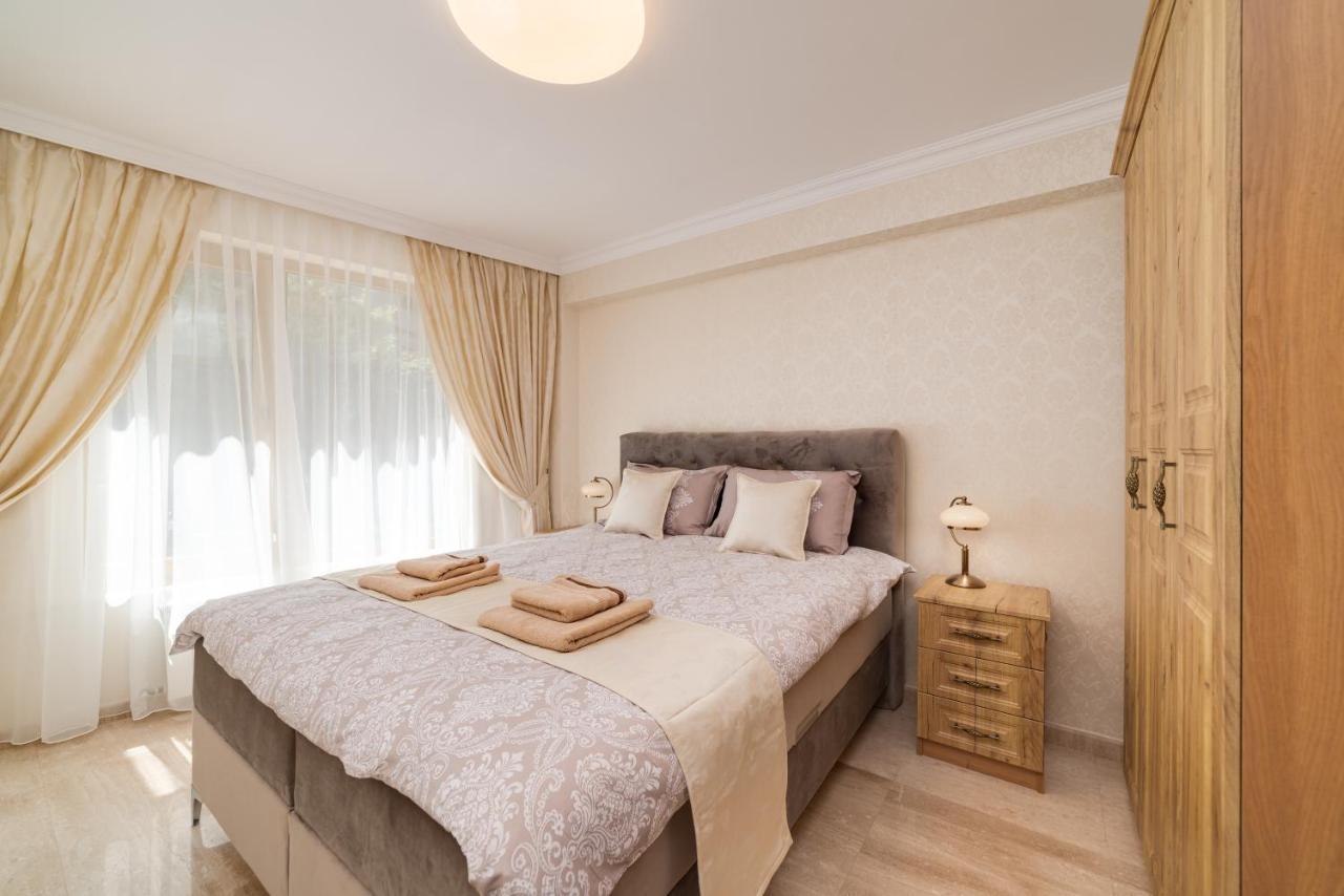 Deluxe And Central Garden Apartment فارنا المظهر الخارجي الصورة