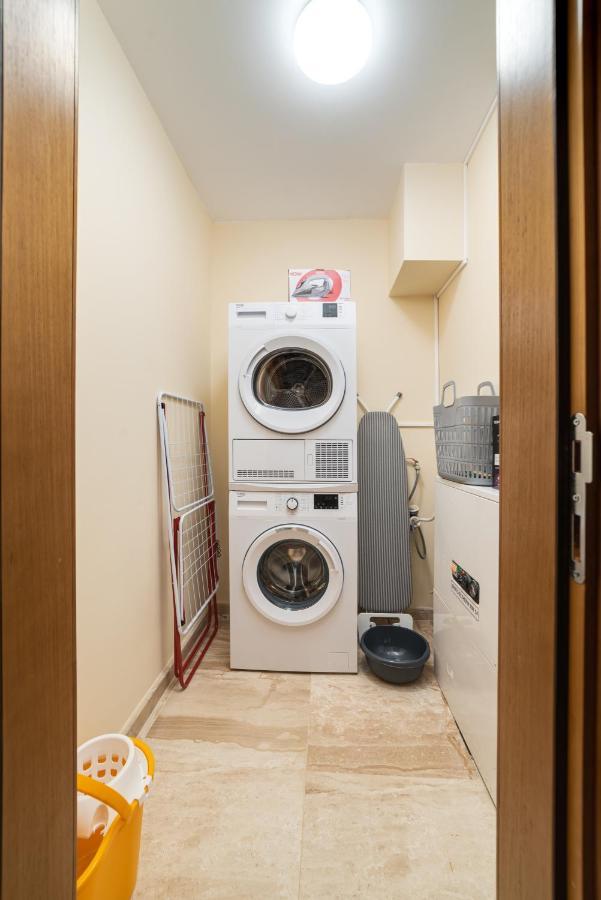 Deluxe And Central Garden Apartment فارنا المظهر الخارجي الصورة
