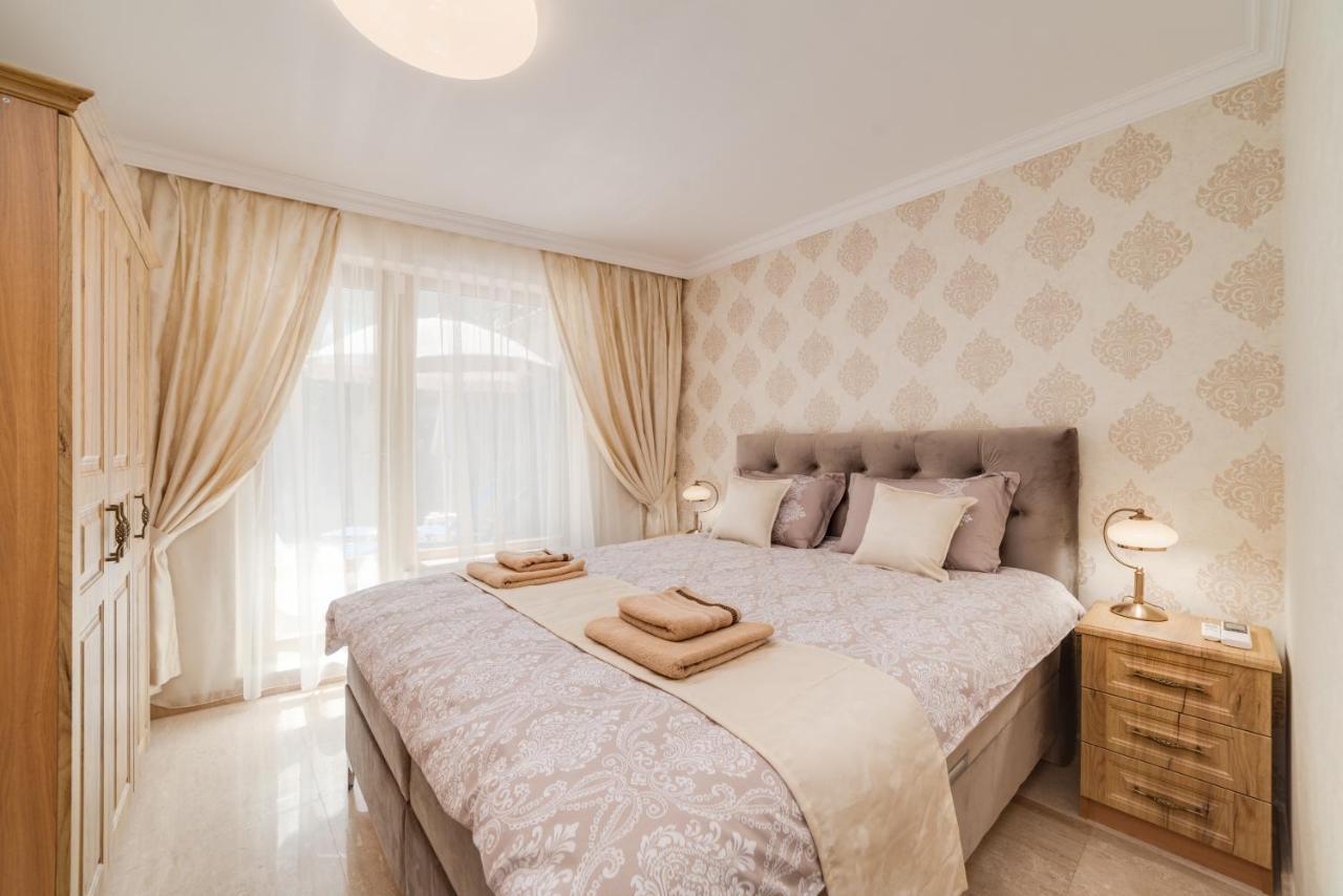 Deluxe And Central Garden Apartment فارنا المظهر الخارجي الصورة